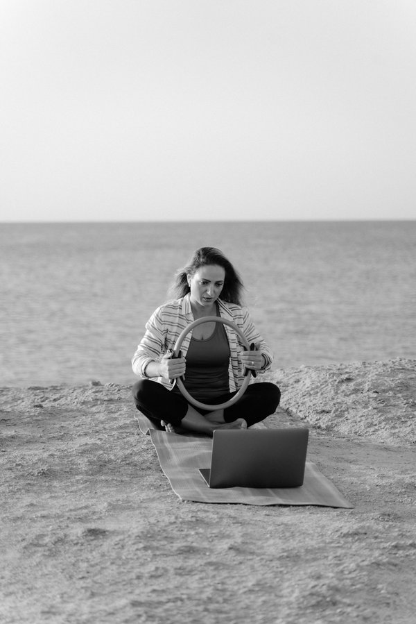 Anneau yoga : l'accessoire essentiel pour renforcer et corriger votre posture